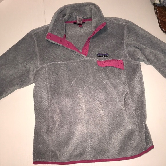 Patagonia Sweaters - Grey fleece Patagonia pullover